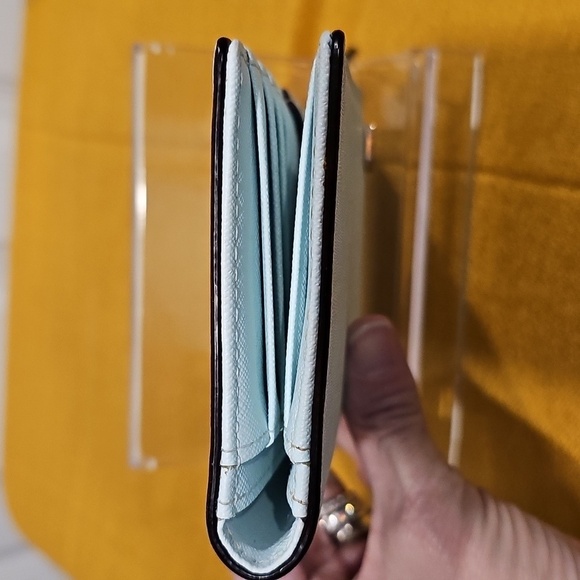 Kate Spade, Laurel Way Stacy Wallet, EUC - Picture 14 of 16